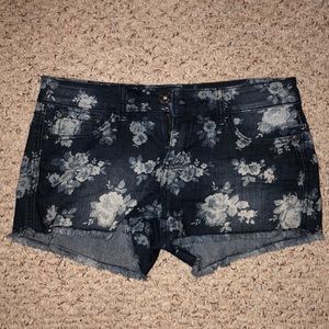 ☀️ Floral Jean Shorts